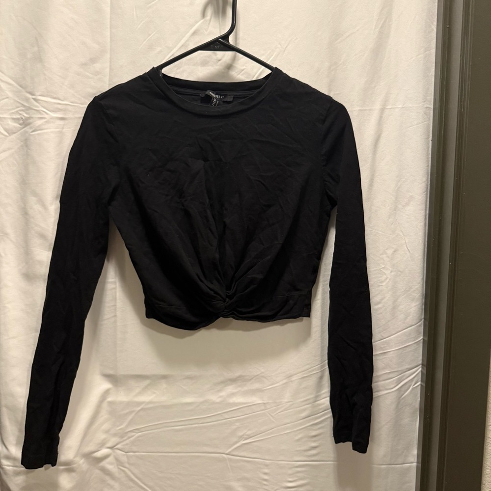 Forever 21 Black Twist Front Long Sleeve Top